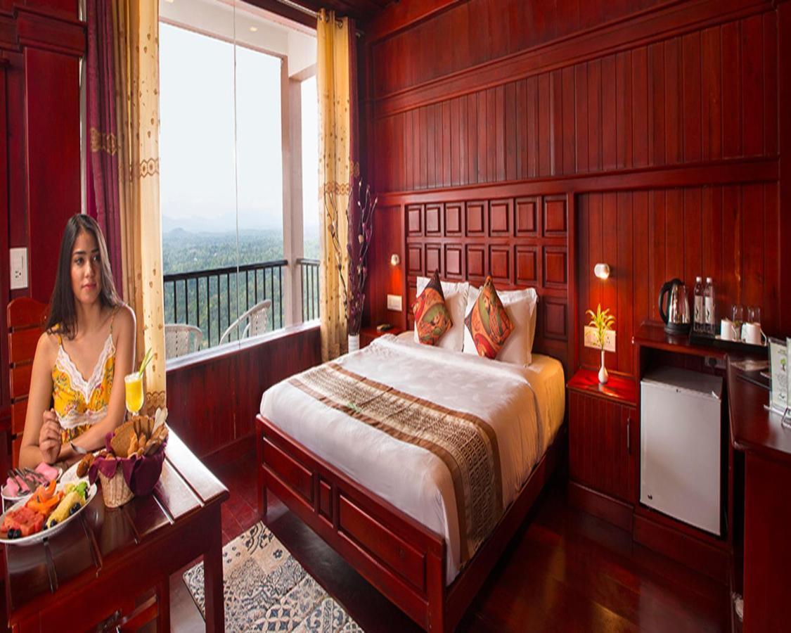 Coorg Cliffs Resorts Ammatti Bagian luar foto