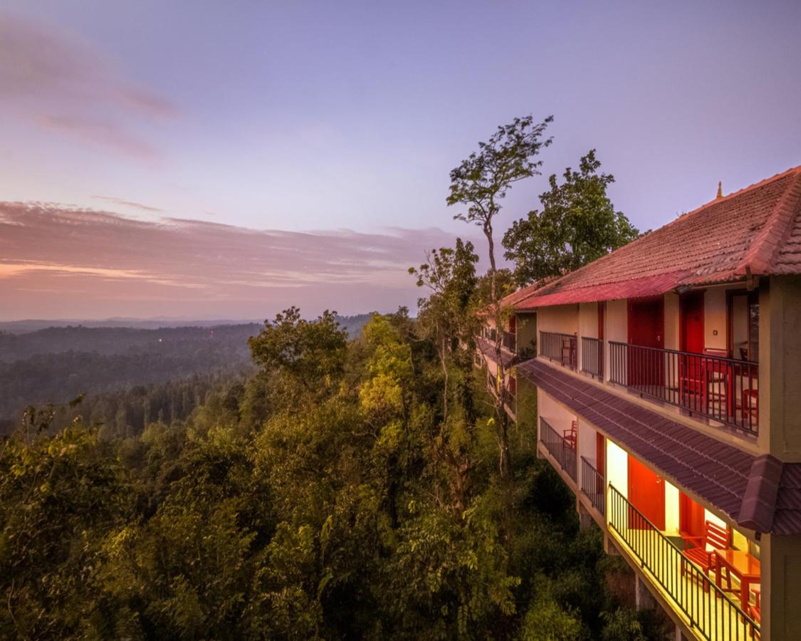Coorg Cliffs Resorts Ammatti Bagian luar foto