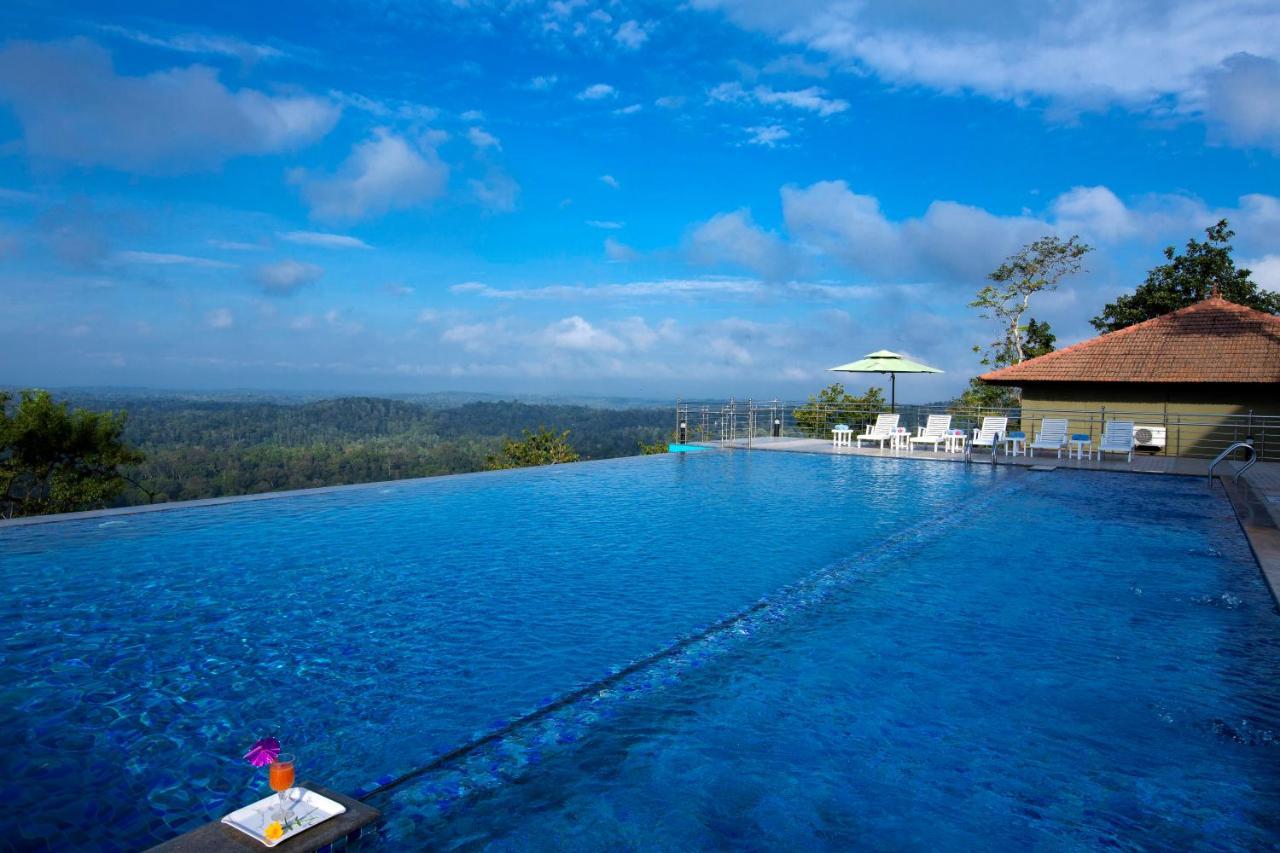 Coorg Cliffs Resorts Ammatti Bagian luar foto