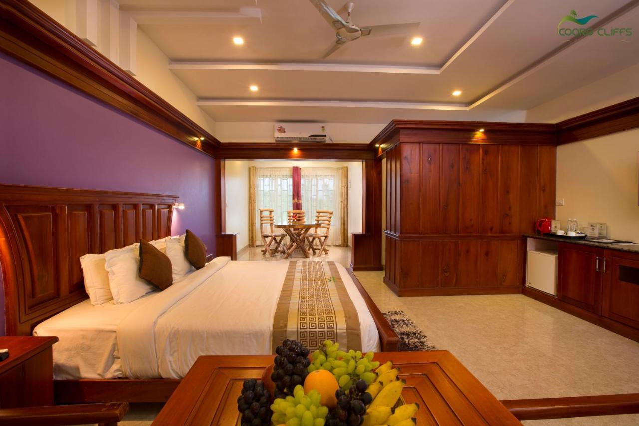 Coorg Cliffs Resorts Ammatti Bagian luar foto